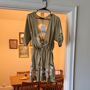 Zara Khaki Floral Mini Dress